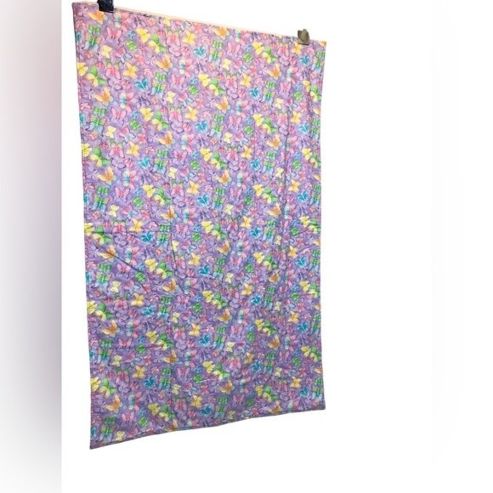 Quillow quilt/pillow butterfly’s purple pink and‎ green
